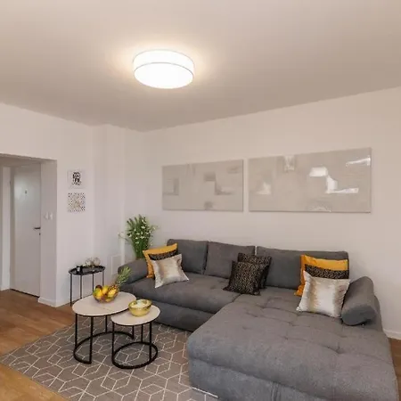 Apartment Iva Selce